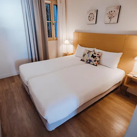 La Douce Szálloda 4*