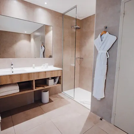 La Douce Hotel