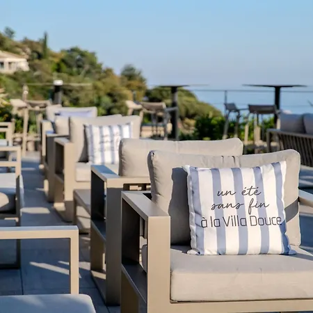 La Douce Hotel Le Rayol-Canadel-sur-Mer